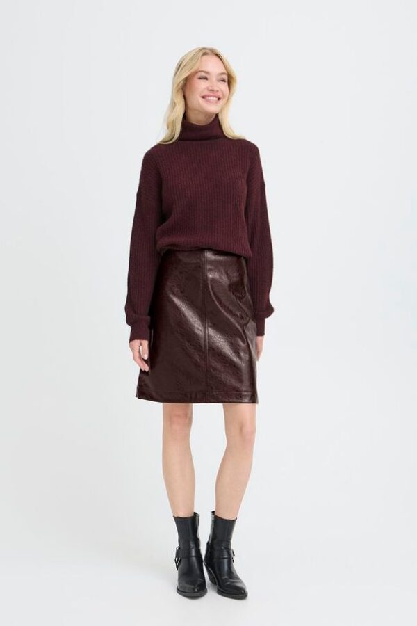 Daina skirt