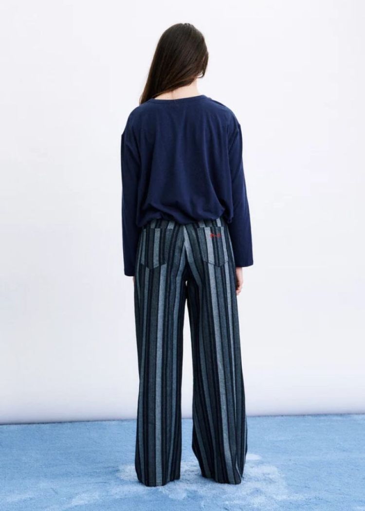 Haneul Top bleu marine