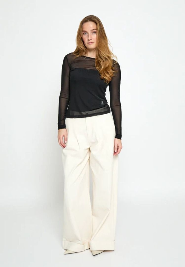 Dajana Long Sleeve Top 100 black
