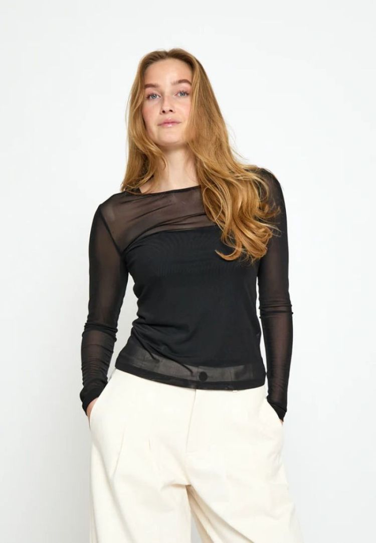 Dajana Long Sleeve Top 100 black