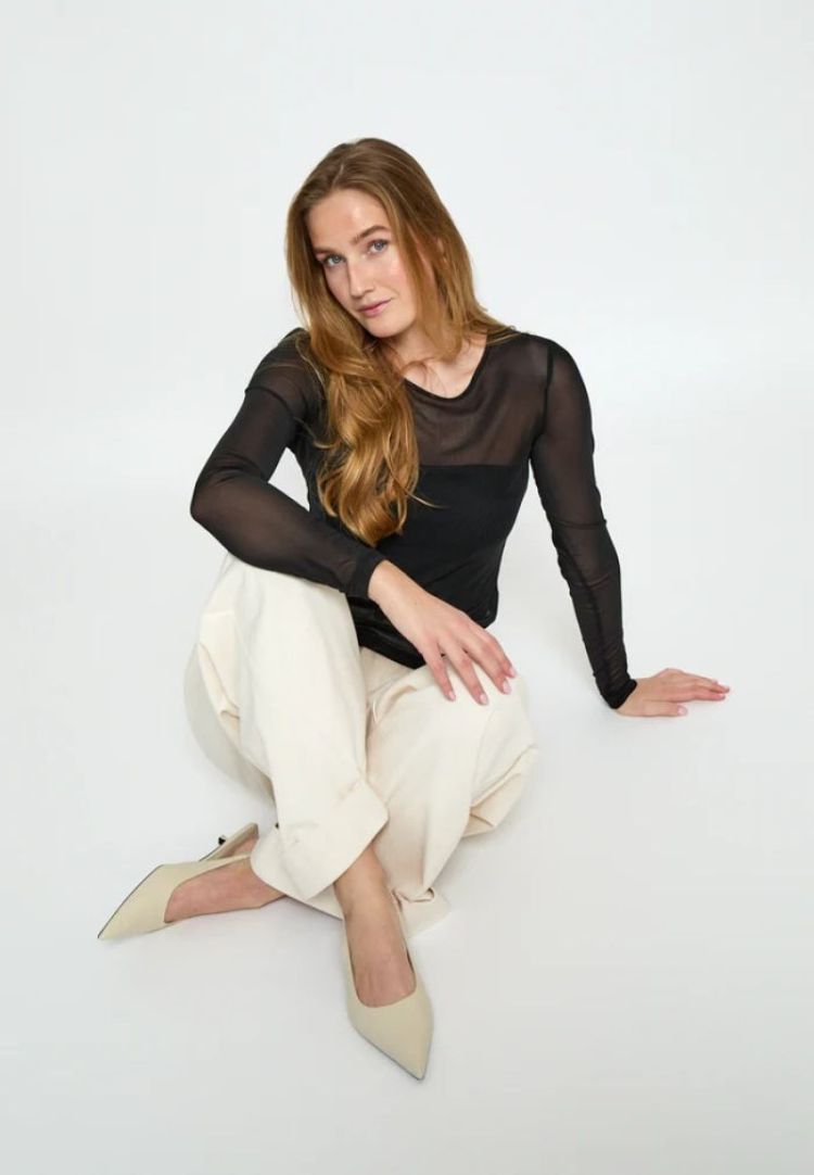 Dajana Long Sleeve Top 100 black