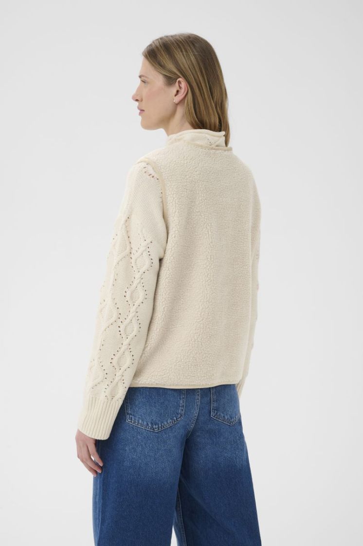Camelie outerwear 130401