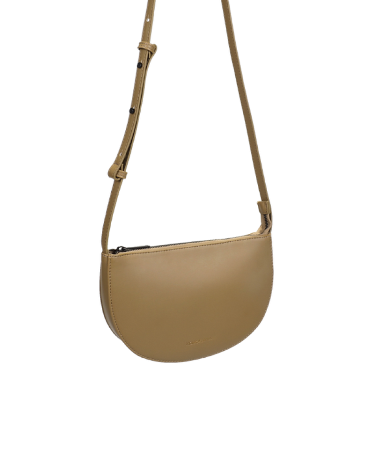 Farou half moon bag wheat