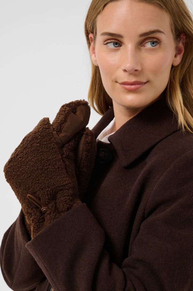 Saisa gloves 191223