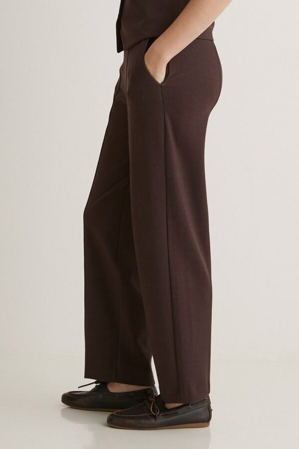 brown knit barrel-leg trousers